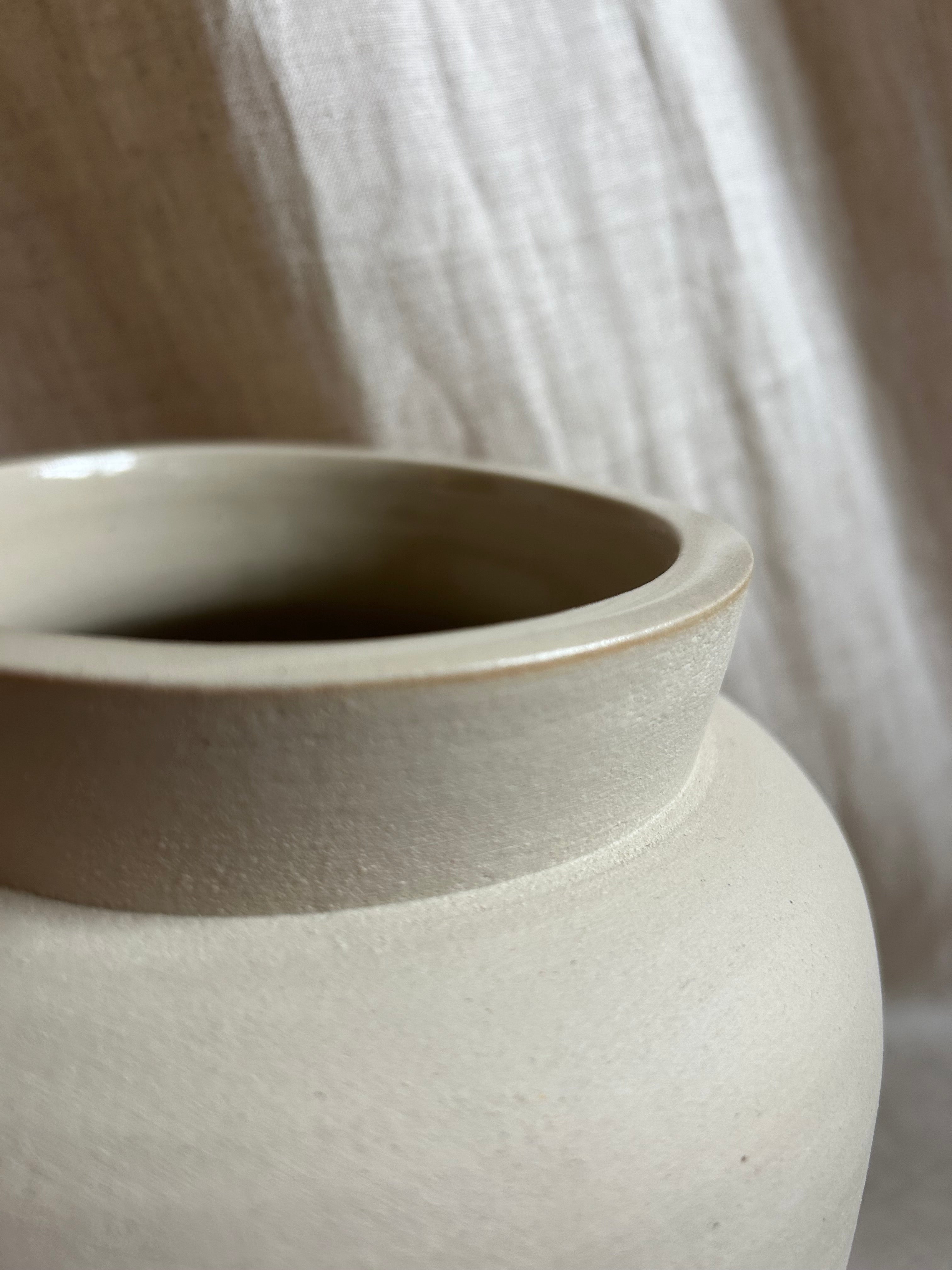 BLANK 02 - MEDIUM VASE